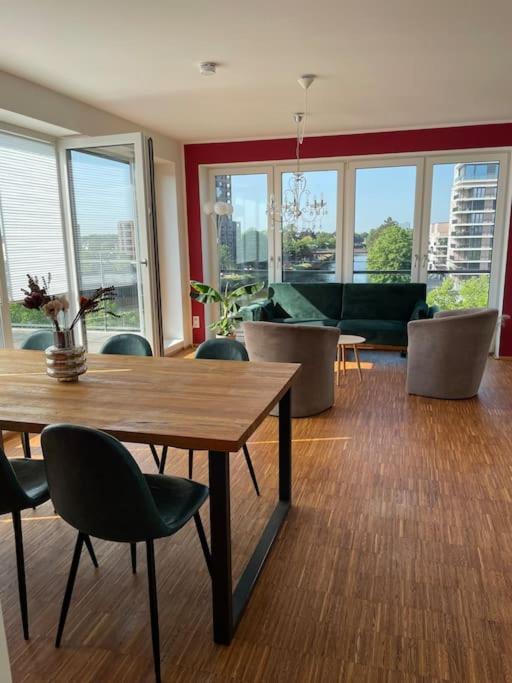 Penthouse-Wohnung Mit Flussblick أولدنبورغ المظهر الخارجي الصورة